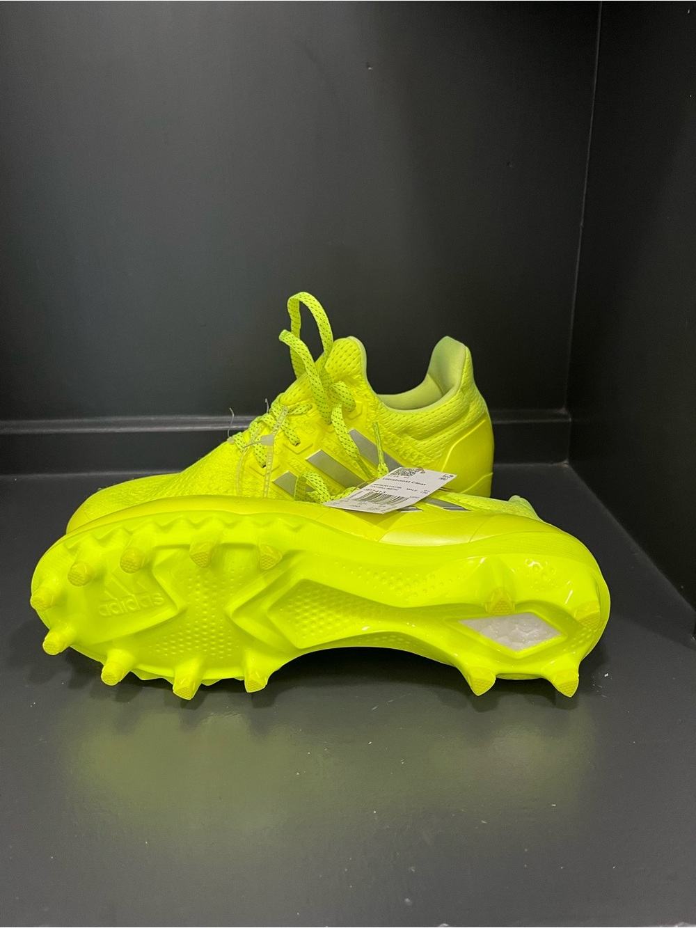 adidas ULTRABOOST AMERICAN FOOTBALL Cleats NWOB Sz M10/W11 - Picture 4 of 11